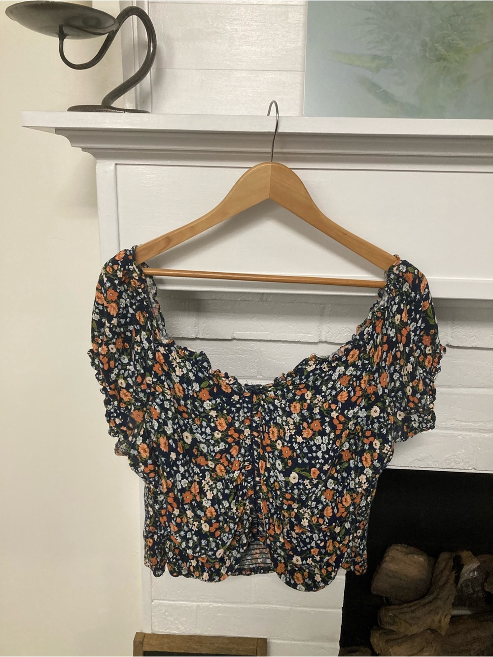XL Floral Navy Smocked Crop Top with Puff Sleeves